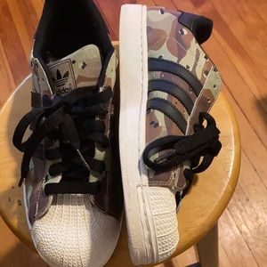 Adidas mens size 10.5